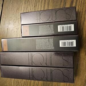 Lot of 5 Surratt Surreal Skin Foundation - Shade 17 - 3 wands and 2 refills